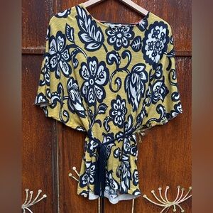 Boden Chic Floral Tunic